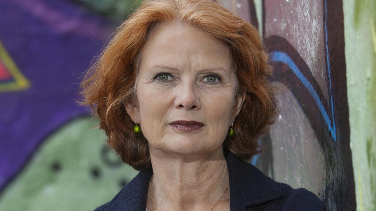 Silke Räbiger, Leiterin des Internationalen Frauenfilmfestivals Dortmund-Köln. Silke Räbiger, Leiterin des Internationalen Frauenfilmfestivals Dortmund-Köln.