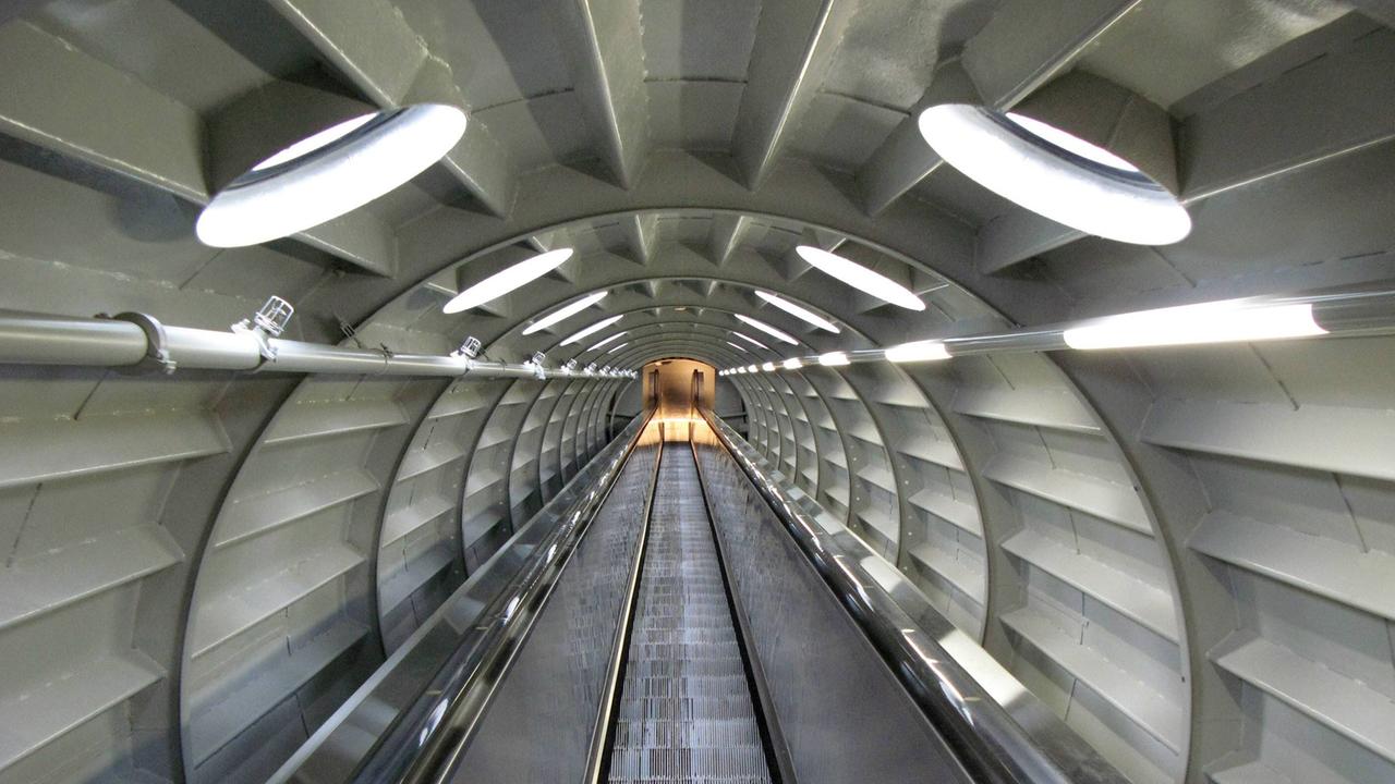 Besonders bekannt: die Rolltreppe im Atomium in Brüssel. Besonders bekannt: die Rolltreppe im Atomium in Brüssel.