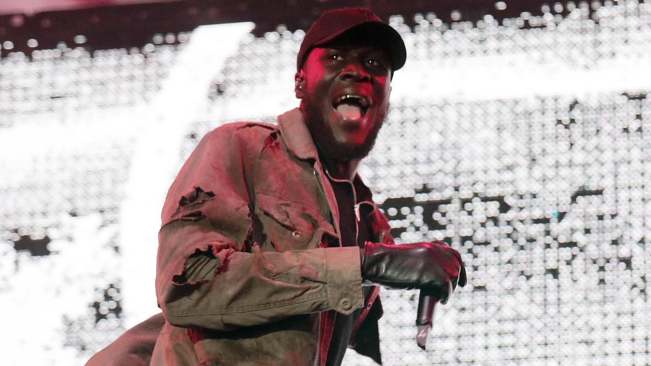 Der Rapper Stormzy bei einem Konzert am 25. Oktober 2019 in London Der Rapper Stormzy bei einem Konzert am 25. Oktober 2019 in London