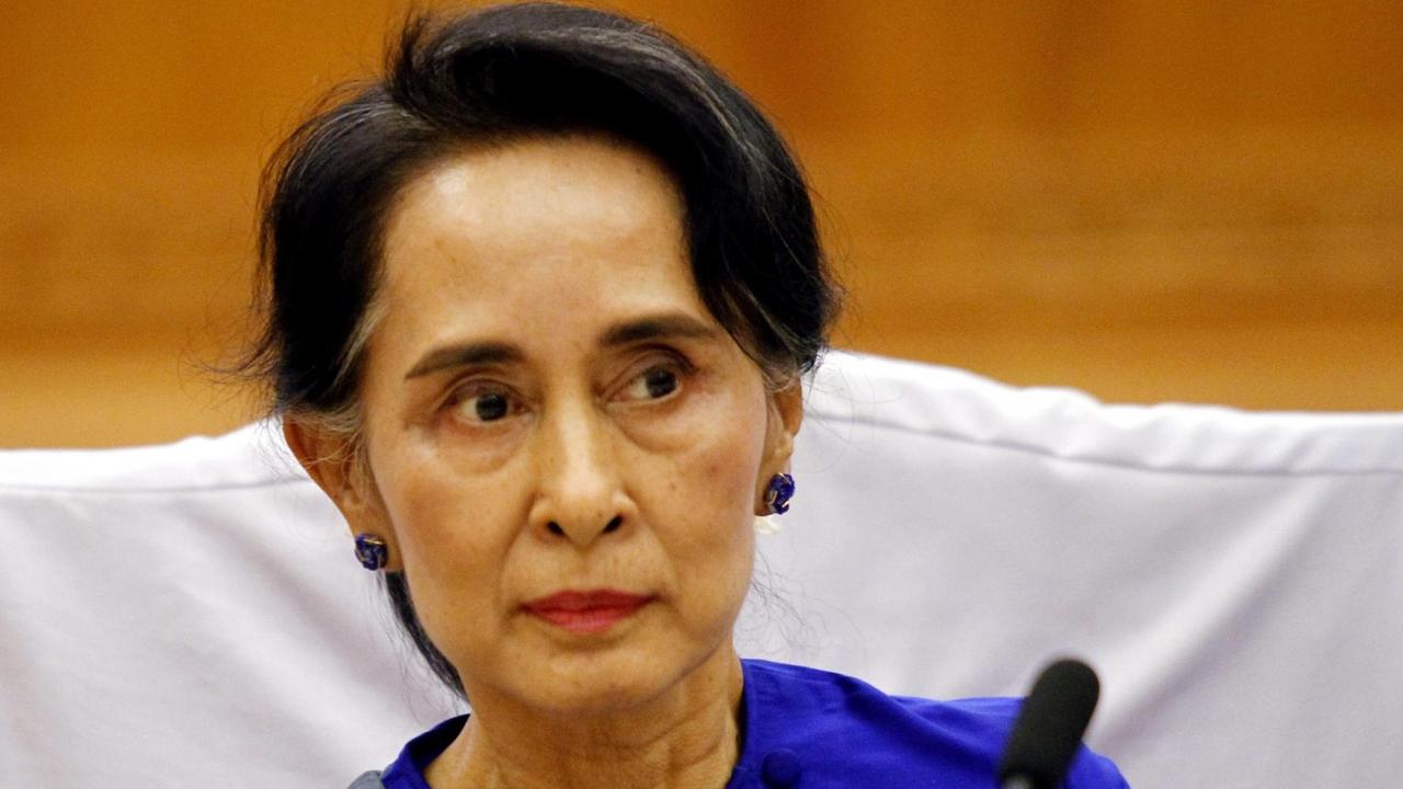 Aung San Suu Kyi will in Myanmar die Macht ausüben Aung San Suu Kyi will in Myanmar die Macht ausüben
