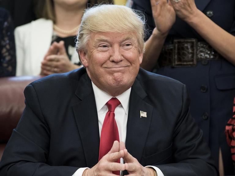 US-Präsident Donald Trump im Oval Office des Weißen Hauses.