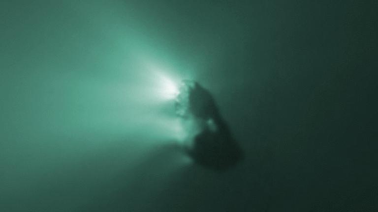 Der Kern des Kometen Halley, aufgenommen von der Raumsonde Giotto im März 1986.