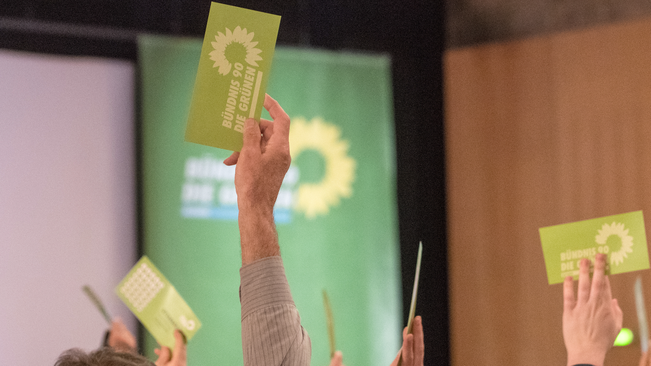 Drohen bei der Bundesdelegierten-Konferenz Mitte Juni in Berlin Flügelauseinandersetzungen? Drohen bei der Bundesdelegierten-Konferenz Mitte Juni in Berlin Flügelauseinandersetzungen?