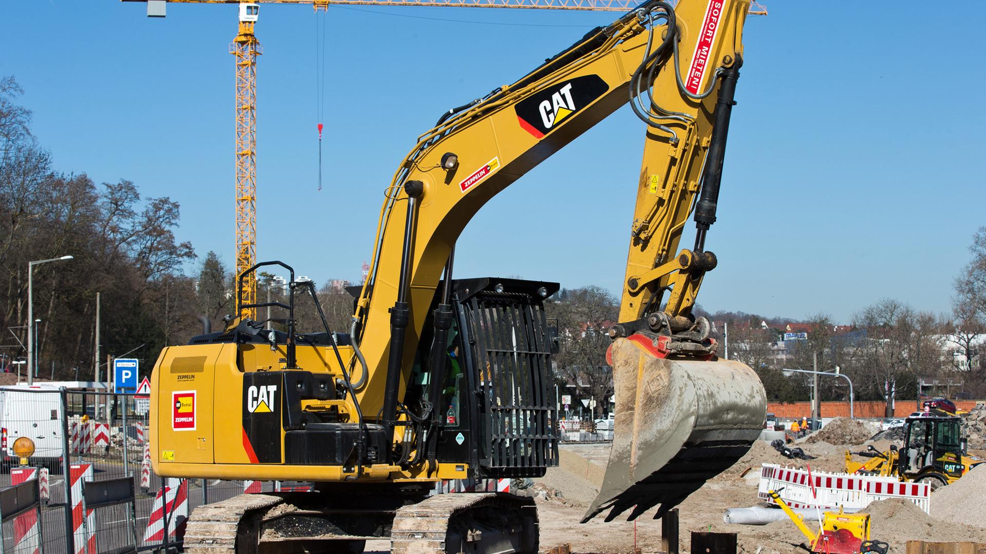 Ein Bagger der Firma Caterpillar Ein Bagger der Firma Caterpillar