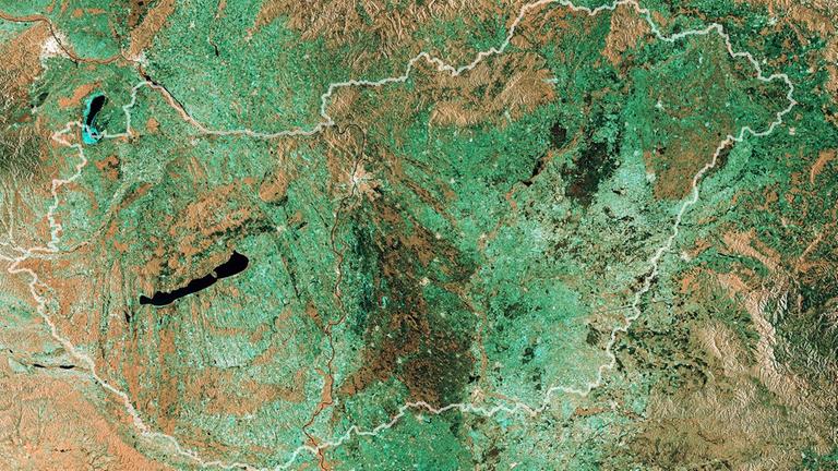 Satellitenbild von Ungarn, das nun auch zur ESA gehört Satellitenbild von Ungarn, das nun auch zur ESA gehört