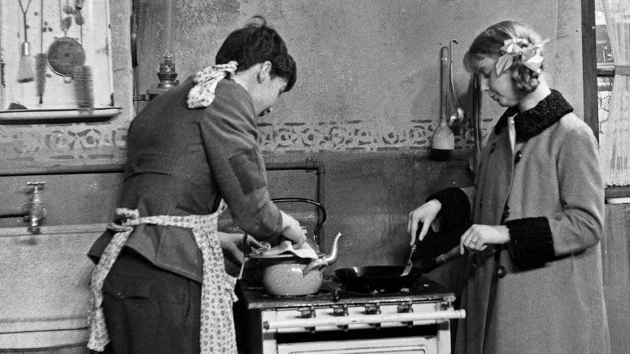 Szene aus dem Film "Pünktchen und Anton" von 1960 Szene aus dem Film "Pünktchen und Anton" von 1960