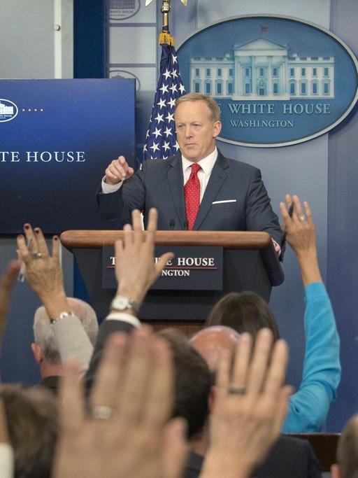 Der Pressesprecher des Weißen Hause, Sean Spicer, während eines Press Briefings.