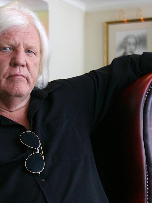 Der Gründer der 1967 in Berlin gegründeten Electronic-Band "Tangerine Dream", Edgar Froese, aufgenommen am 07.07.2006 in Berlin. Die Gruppe hat in den nahezu 40 Jahren ihres Bestehens weltweit rund 130 Platten veröffentlicht. Mit etlichen, wie der Debüt-LP "Electronic Meditation" (1970) und "Force Mayeur" (1979), schrieb sie Musikgeschichte.