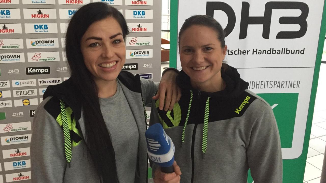 Svenja Huber und Anna Loerper beim DLF-Sportgespräch Svenja Huber und Anna Loerper beim DLF-Sportgespräch