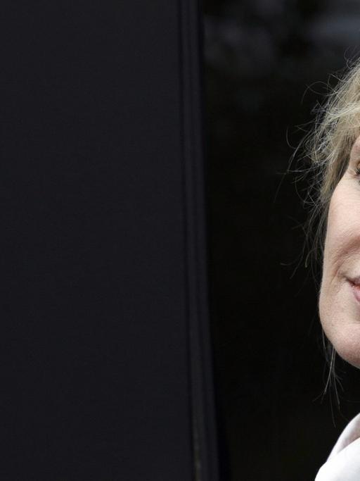 Die US-amerikanische Schriftstellerin Siri Hustvedt posiert am 15. November 2011 in Barcelona.