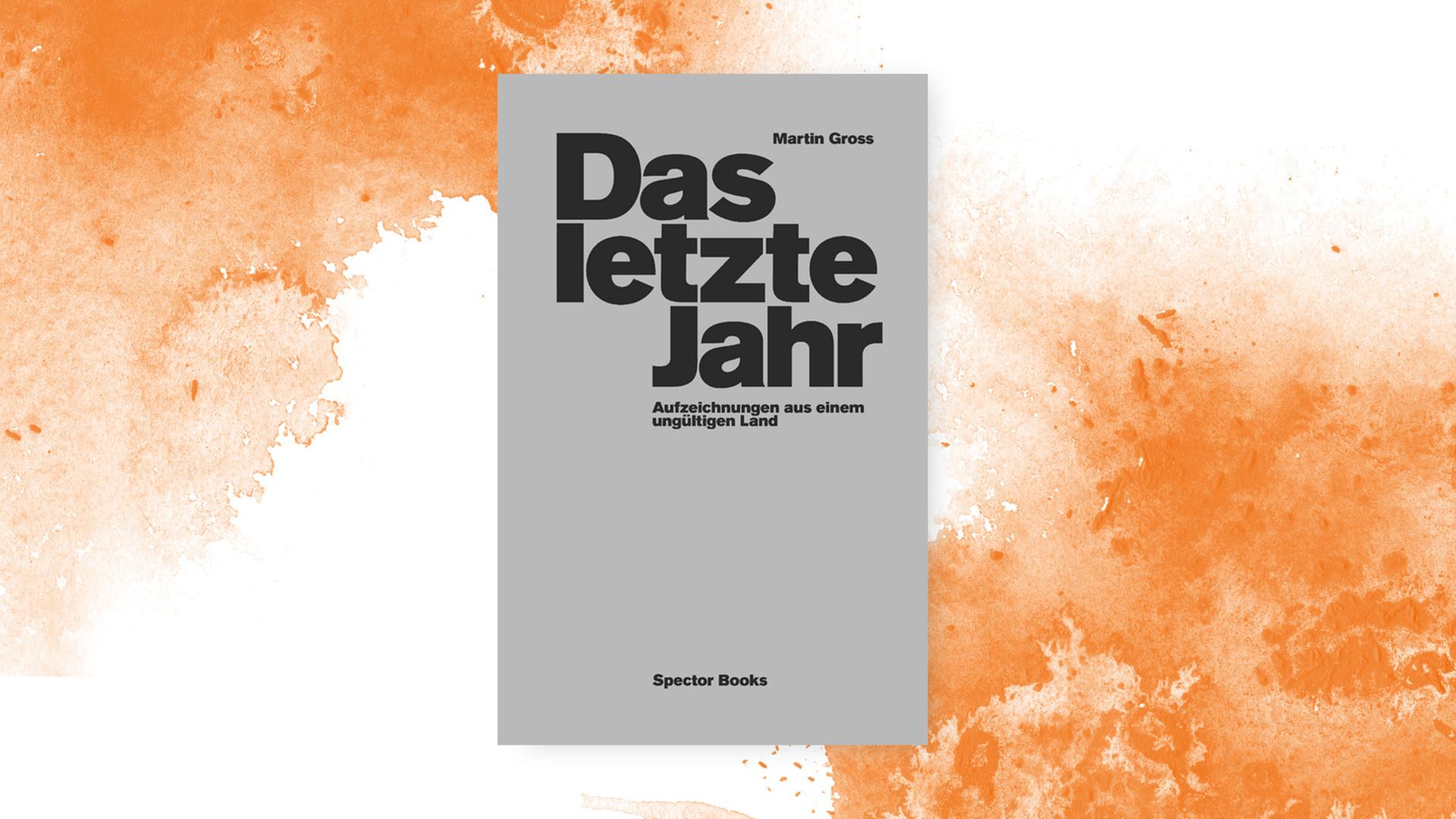 Auf einer terracottafarbenen Wölkchen-Collage ist das Cover des Buches "Das letzte Jahr" zu sehen. Auf einer terracottafarbenen Wölkchen-Collage ist das Cover des Buches "Das letzte Jahr" zu sehen.