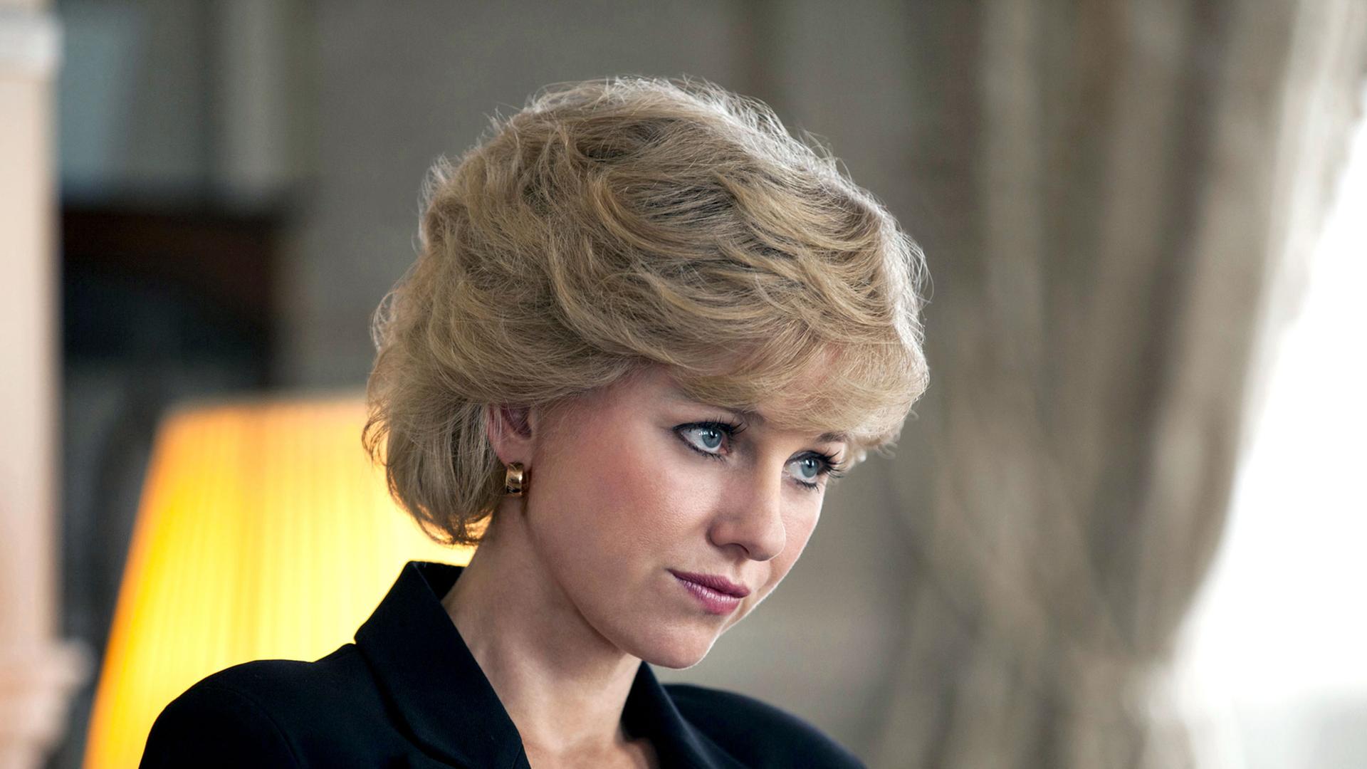 Naomi Watts als Lady Di in einer Szene des Films "Diana" von Oliver Hirschbiegel Naomi Watts als Lady Di in einer Szene des Films "Diana" von Oliver Hirschbiegel