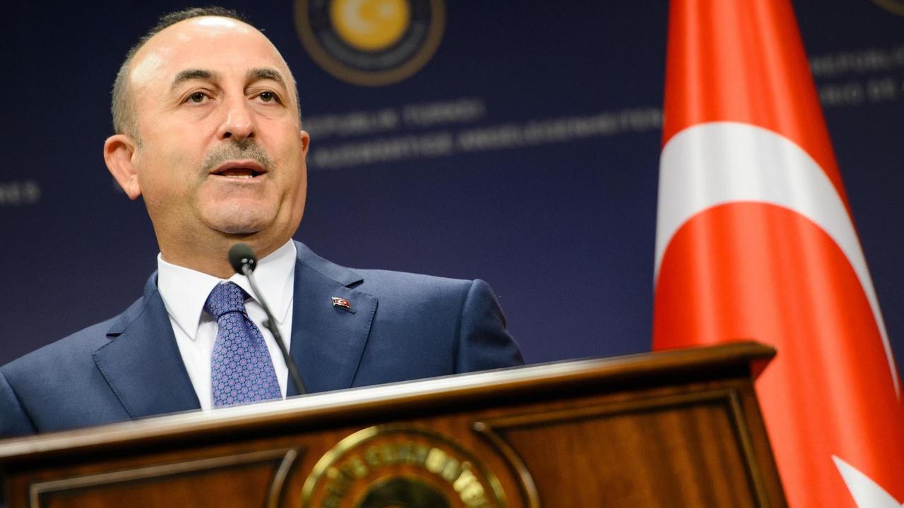 Der türkische Außenminister Mevlüt Cavusoglu Der türkische Außenminister Mevlüt Cavusoglu