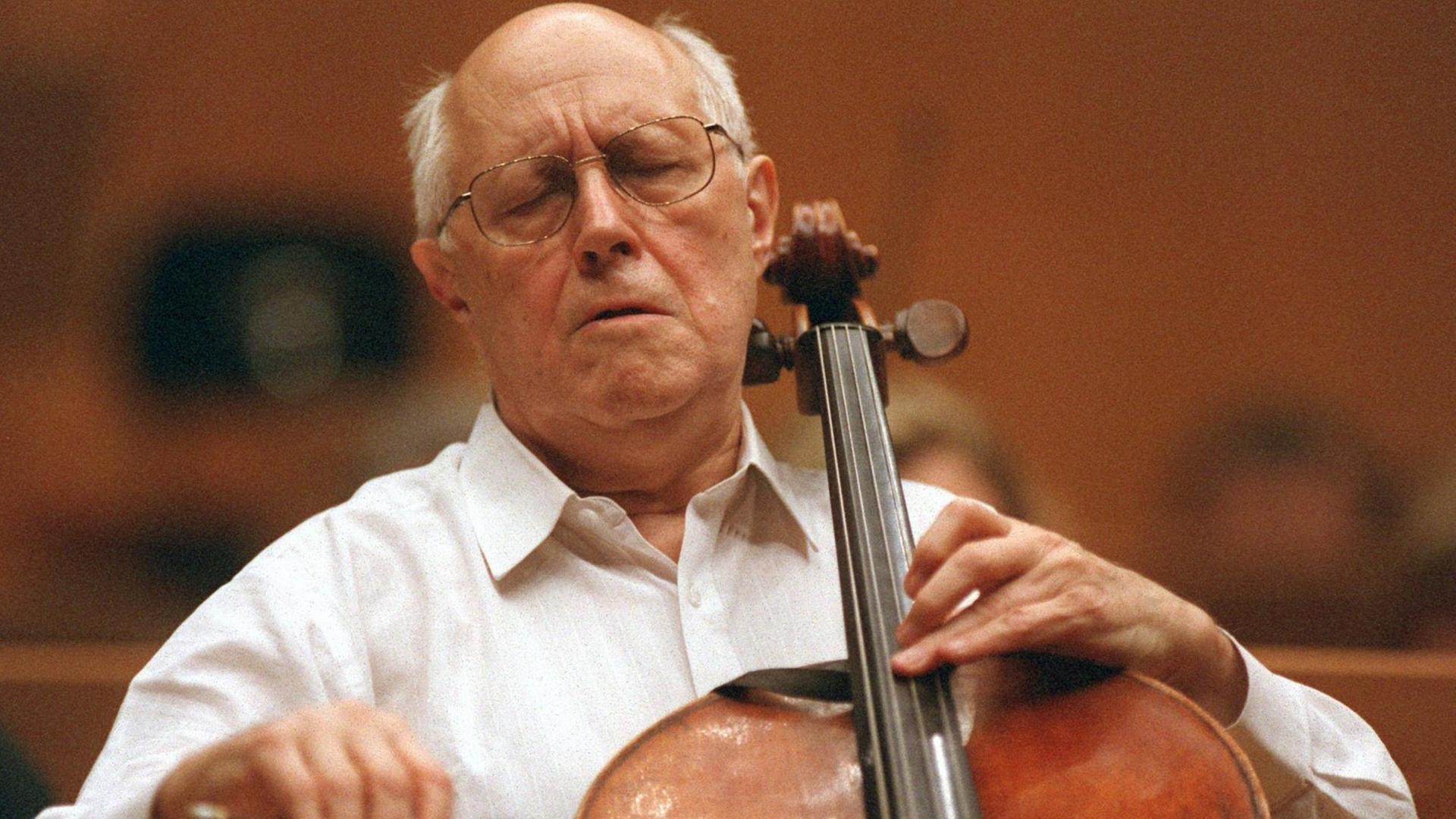 Der Cellist und Dirigent Mstislaw Rostropowitsch (1927-2007) Der Cellist und Dirigent Mstislaw Rostropowitsch (1927-2007)