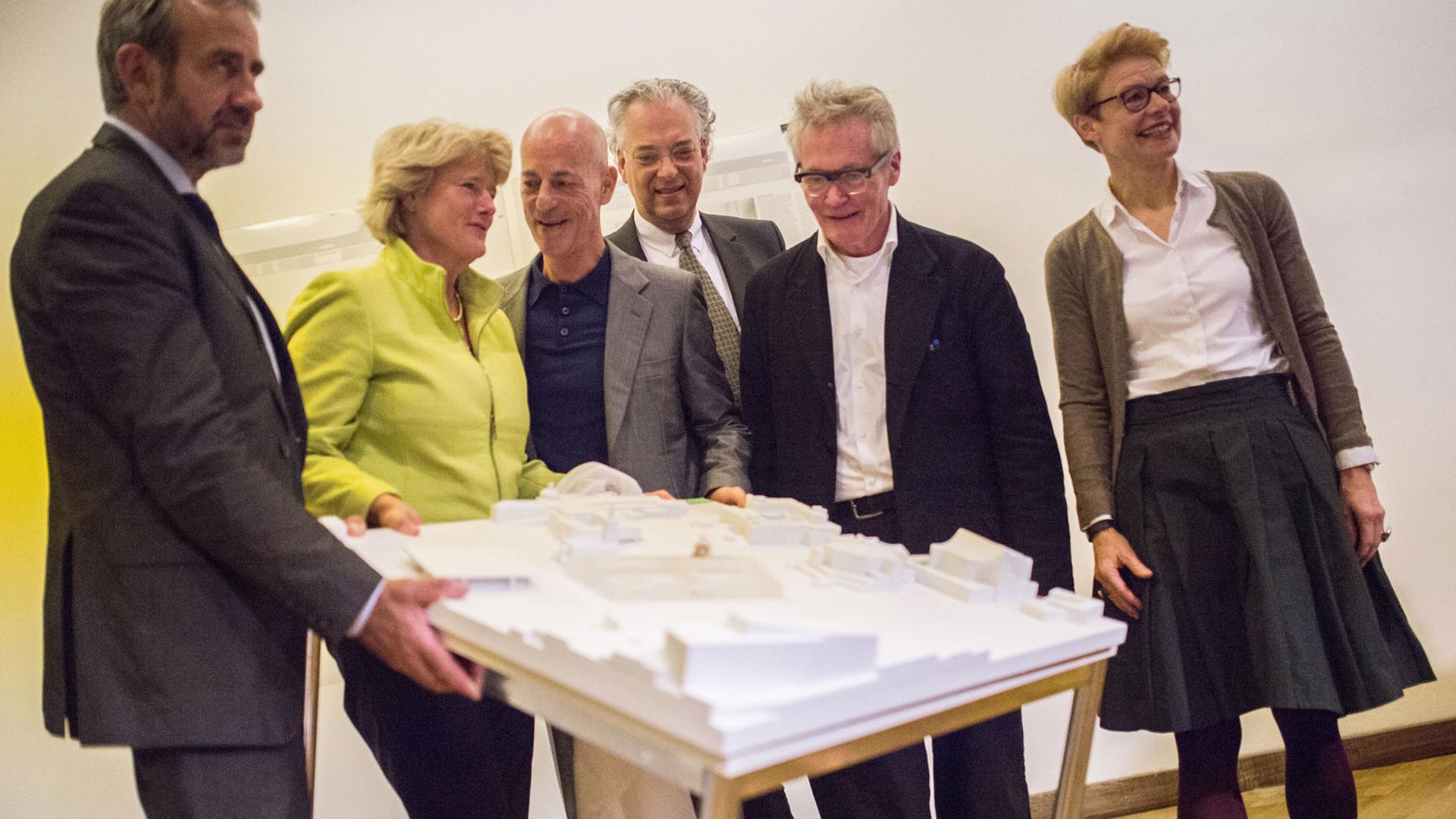 Das Museum der Moderne in Berlin wird vom Schweizer Architekturbüro Herzog & de Meuron gebaut Das Museum der Moderne in Berlin wird vom Schweizer Architekturbüro Herzog & de Meuron gebaut