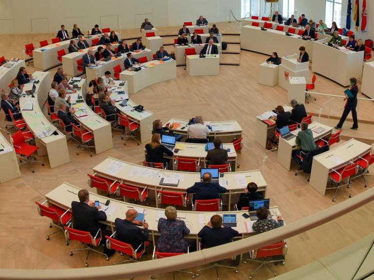 Plenarsaal im Landtag von Brandenburg