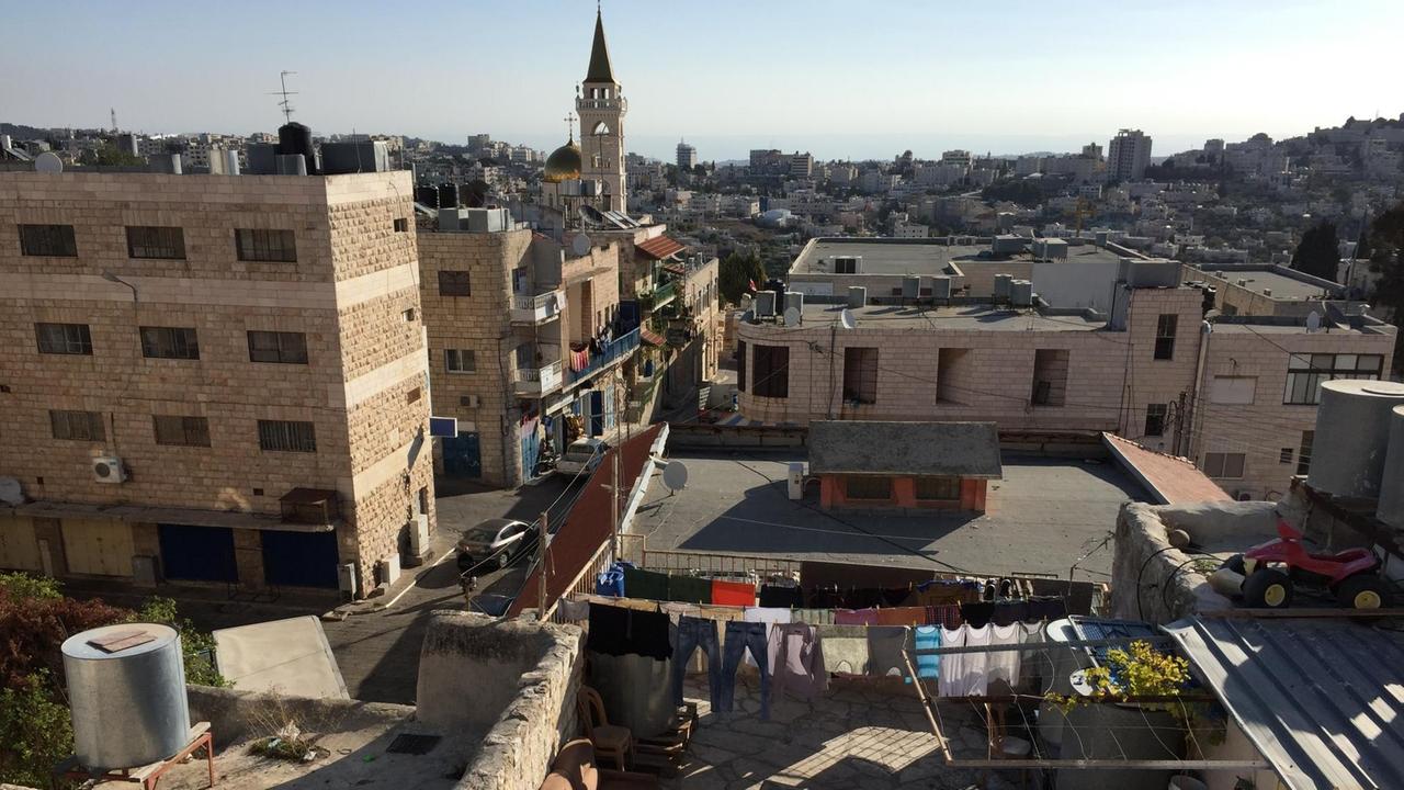 Blick auf die palästinensische Stadt Beit Jala