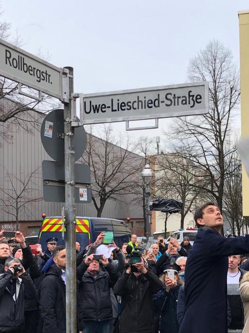 Einweihung der Uwe-Lieschied-Straße (vormals Morusstraße) in Berlin am 27. Februar 2020