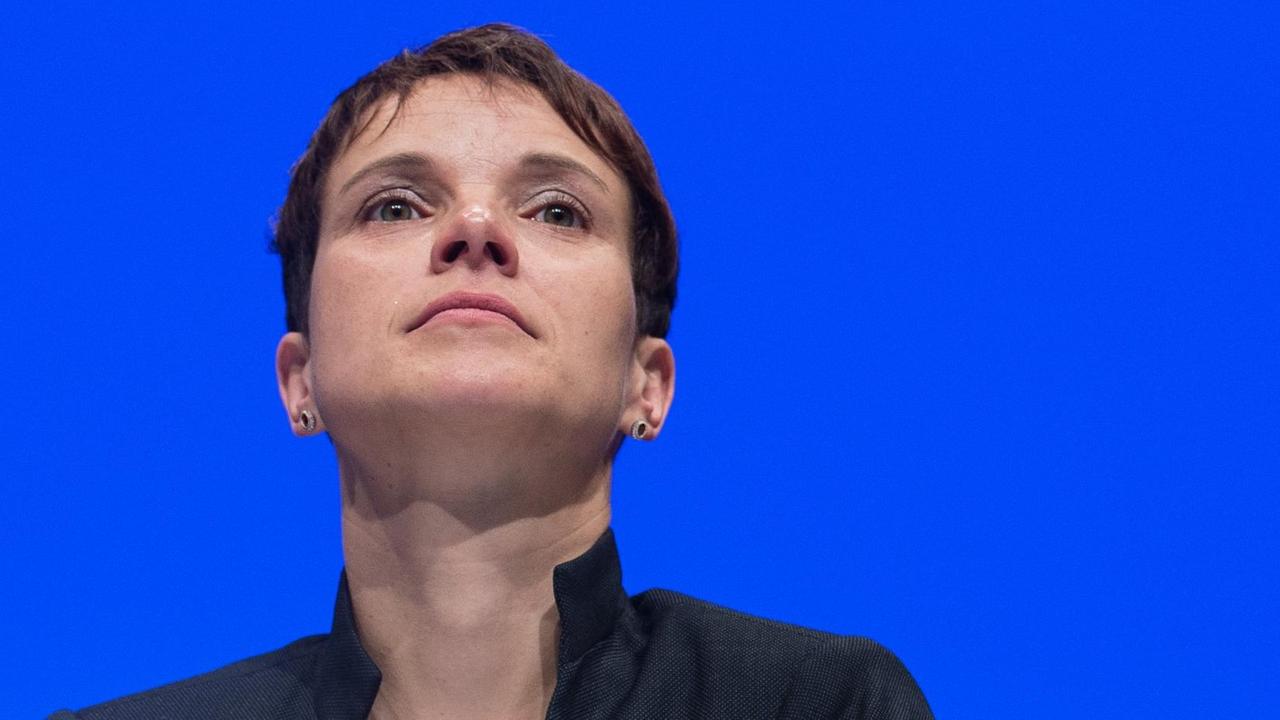 Die neu gewählte AfD-Vorsitzende Frauke Petry Die neu gewählte AfD-Vorsitzende Frauke Petry