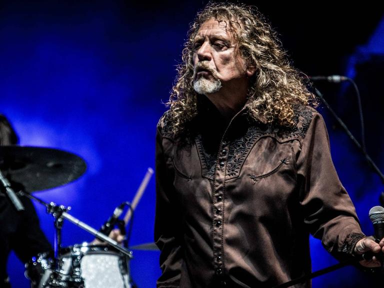 Der Sänger Robert Plant im Juni 2017 bei einem Konzert im italienischen Piazolla sul Brenta.
