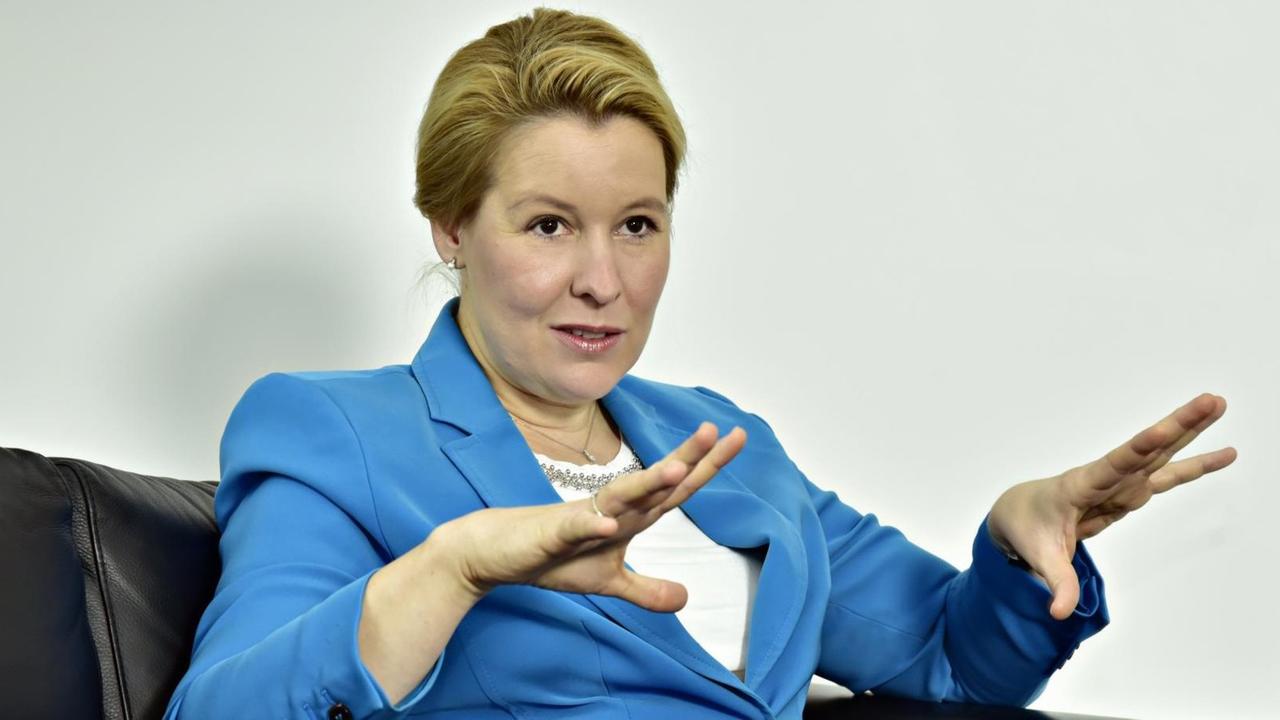 Porträt der Bundesfamilienministerin Franziska Giffey, 23.10.2020. Porträt der Bundesfamilienministerin Franziska Giffey, 23.10.2020.