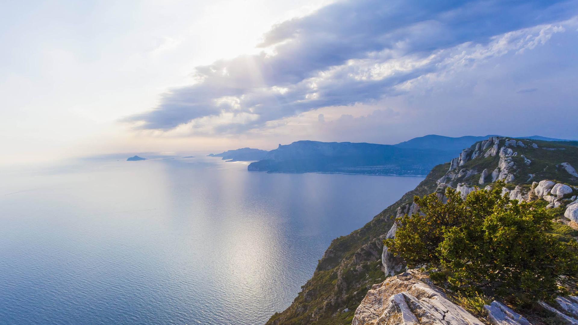 Die französische Küste an der Cote D´Azur. Die französische Küste an der Cote D´Azur.