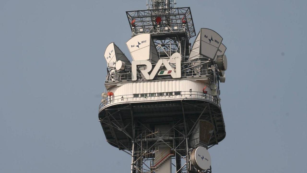 Bildnummer: 54449046 Datum: 30.09.2009 Copyright: imago/Granata Images Mailand - Antenne des Fernsehsenders RAI PUBLICATIONxINxGERxSUIxAUTxONLY Entertainment TV Objekte ITA Fernsehsender Sender kbdig xsk 2009 hoch o0 Sendemast, TV Bildnummer 54449046 Date 30 09 2009 Copyright Imago Granata Images Milan Antenna the TV broadcaster Rai PUBLICATIONxINxGERxSUIxAUTxONLY Entertainment TV Objects ITA Television stations Stations Kbdig xSK 2009 vertical o0 Broadcasting mast TV Bildnummer: 54449046 Datum: 30.09.2009 Copyright: imago/Granata Images Mailand - Antenne des Fernsehsenders RAI PUBLICATIONxINxGERxSUIxAUTxONLY Entertainment TV Objekte ITA Fernsehsender Sender kbdig xsk 2009 hoch o0 Sendemast, TV Bildnummer 54449046 Date 30 09 2009 Copyright Imago Granata Images Milan Antenna the TV broadcaster Rai PUBLICATIONxINxGERxSUIxAUTxONLY Entertainment TV Objects ITA Television stations Stations Kbdig xSK 2009 vertical o0 Broadcasting mast TV