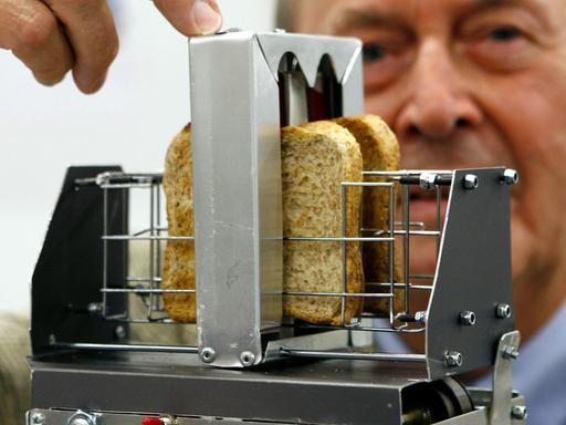 Toaster mit Toastbrot