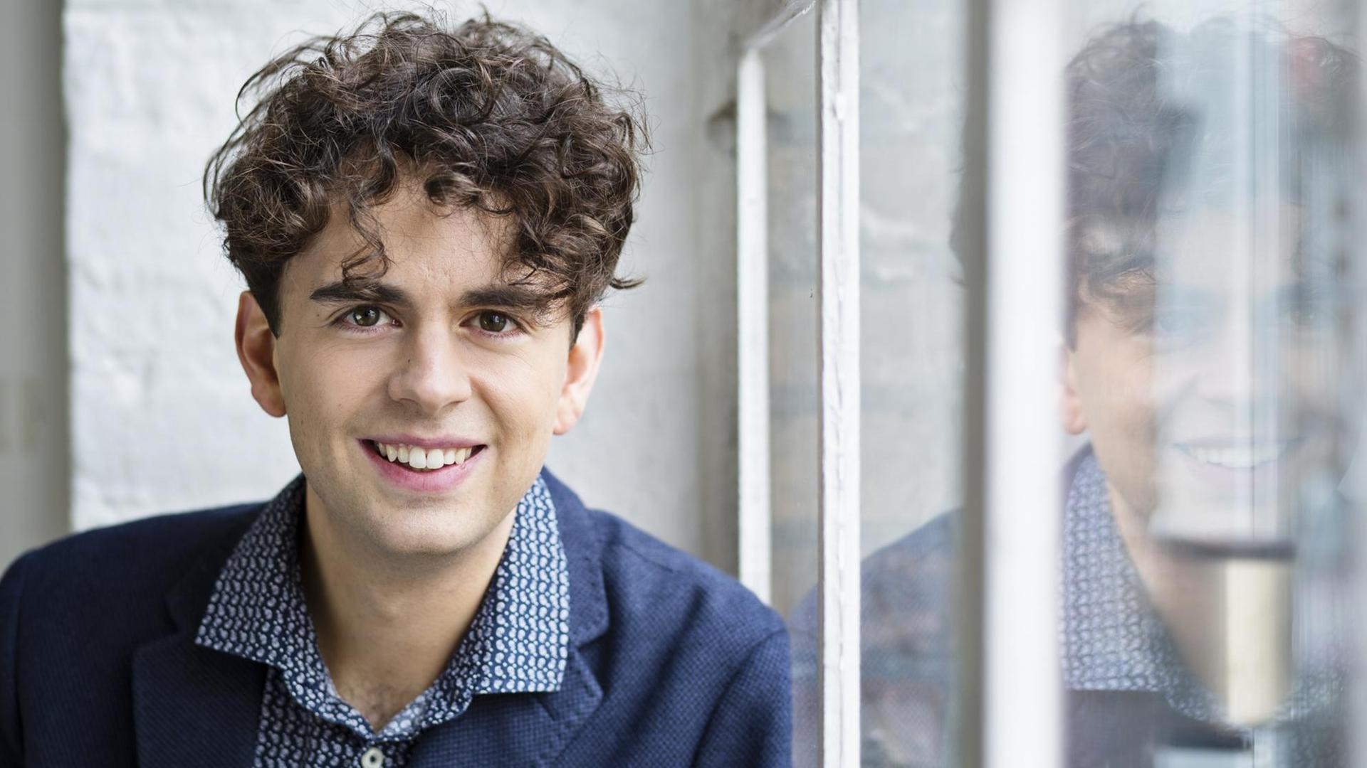 Der Kabarettist Matthias Ningel, Porträtaufnahme Der Kabarettist Matthias Ningel, Porträtaufnahme