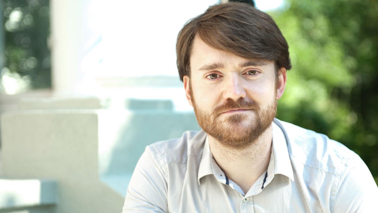 Stephan Hartlepp, Ägyptologe, Wissenschaftlicher Mitarbeiter am Sonderforschungsbereich "Episteme in Bewegung" Stephan Hartlepp, Ägyptologe, Wissenschaftlicher Mitarbeiter am Sonderforschungsbereich "Episteme in Bewegung"