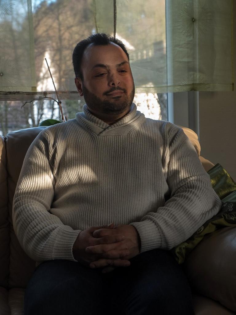 Osman Akbal hat auch eine Ausbildung als muslimischer Notfallseelsorger Osman Akbal hat auch eine Ausbildung als muslimischer Notfallseelsorger