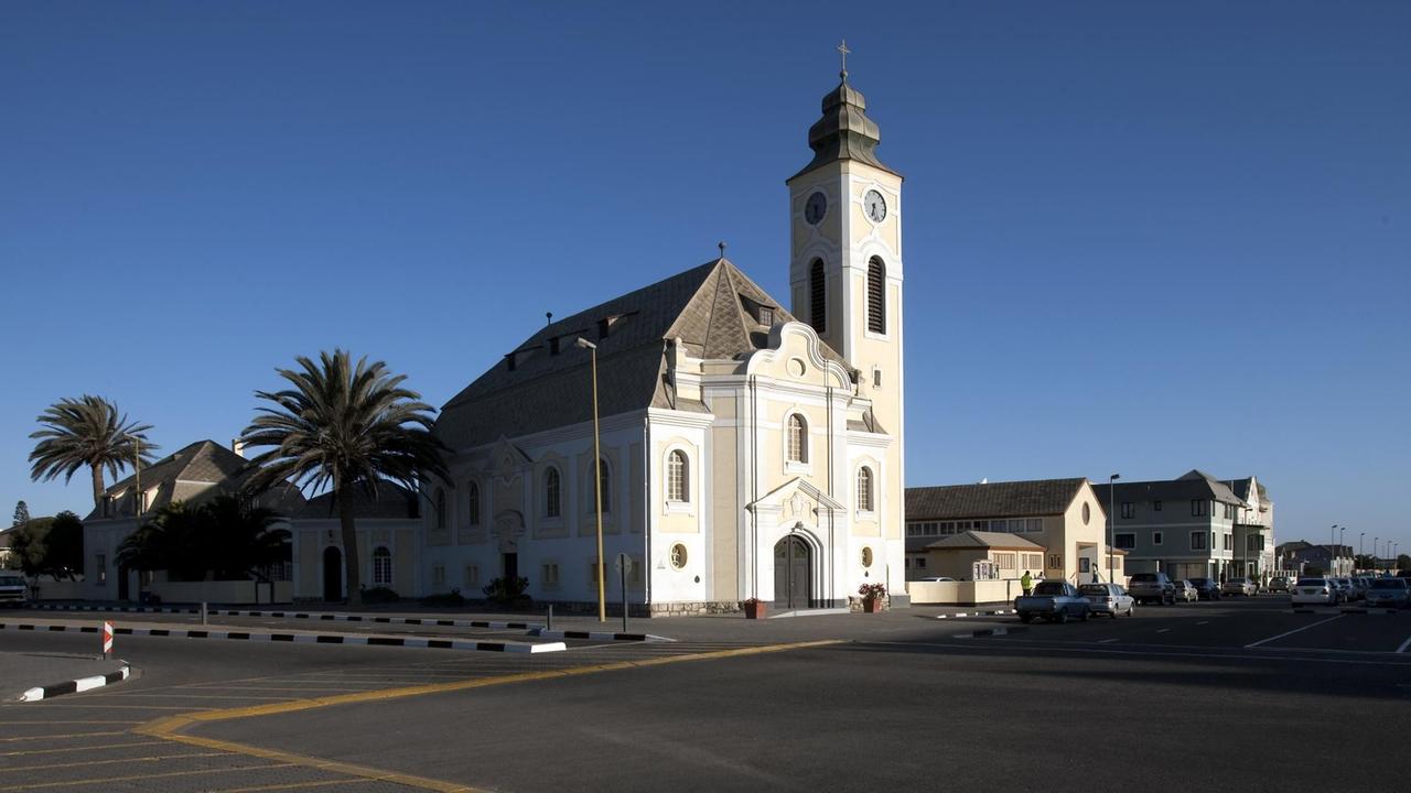 Die Evangelisch-Lutheranische Kirche in Swakopmund, erbaut im Jahr 1911. Sie ist das Kirchengebäude der Evangelisch-Lutherische Kirche in Namibia (DELK).