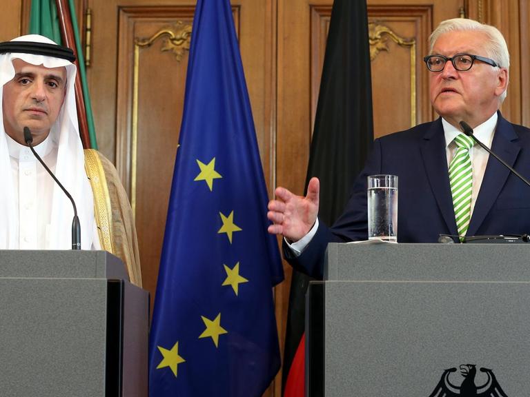 Der saudische Außenminister Adel Dschubair und Außenminister Frank-Walter Steinmeier (SPD).