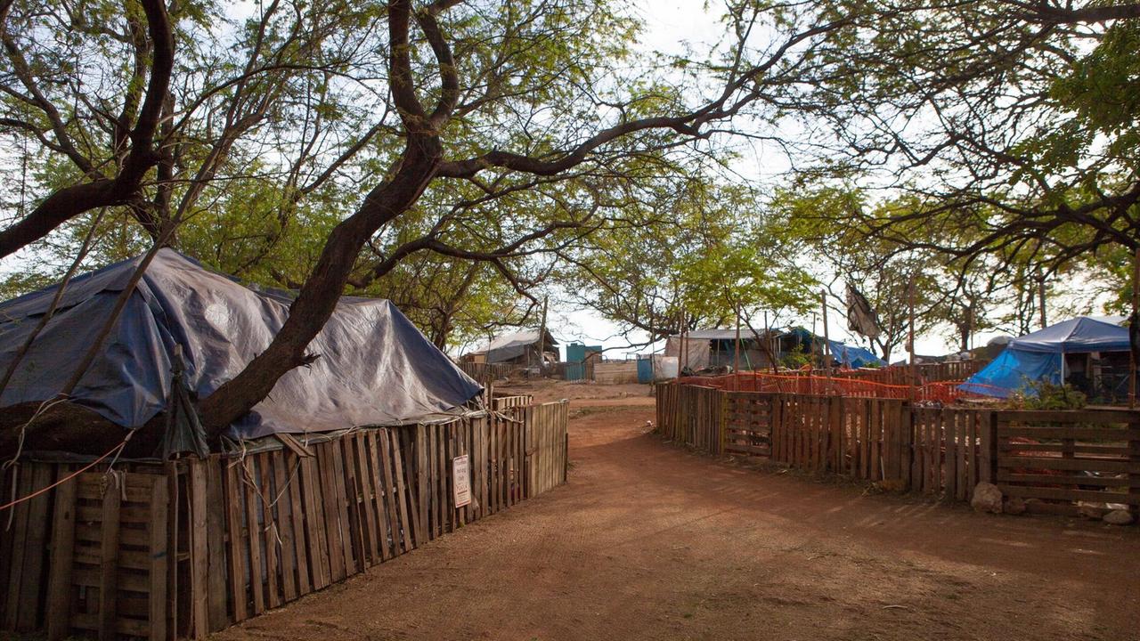 Das Pu´uhonua-Camp im armen Westen von O´ahu Das Pu´uhonua-Camp im armen Westen von O´ahu