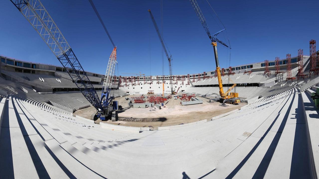 Bau des neuen Stadion von Bursaspor.