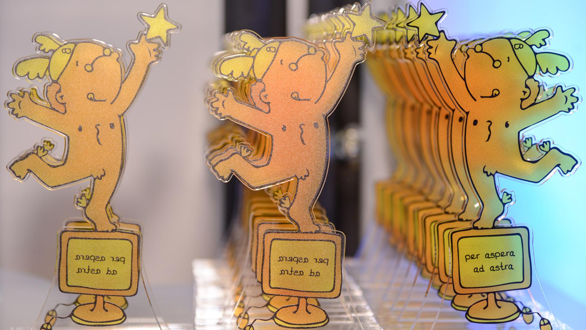 Auszeichnungstrophäe "Die Goldenen Blogger" Auszeichnungstrophäe "Die Goldenen Blogger"