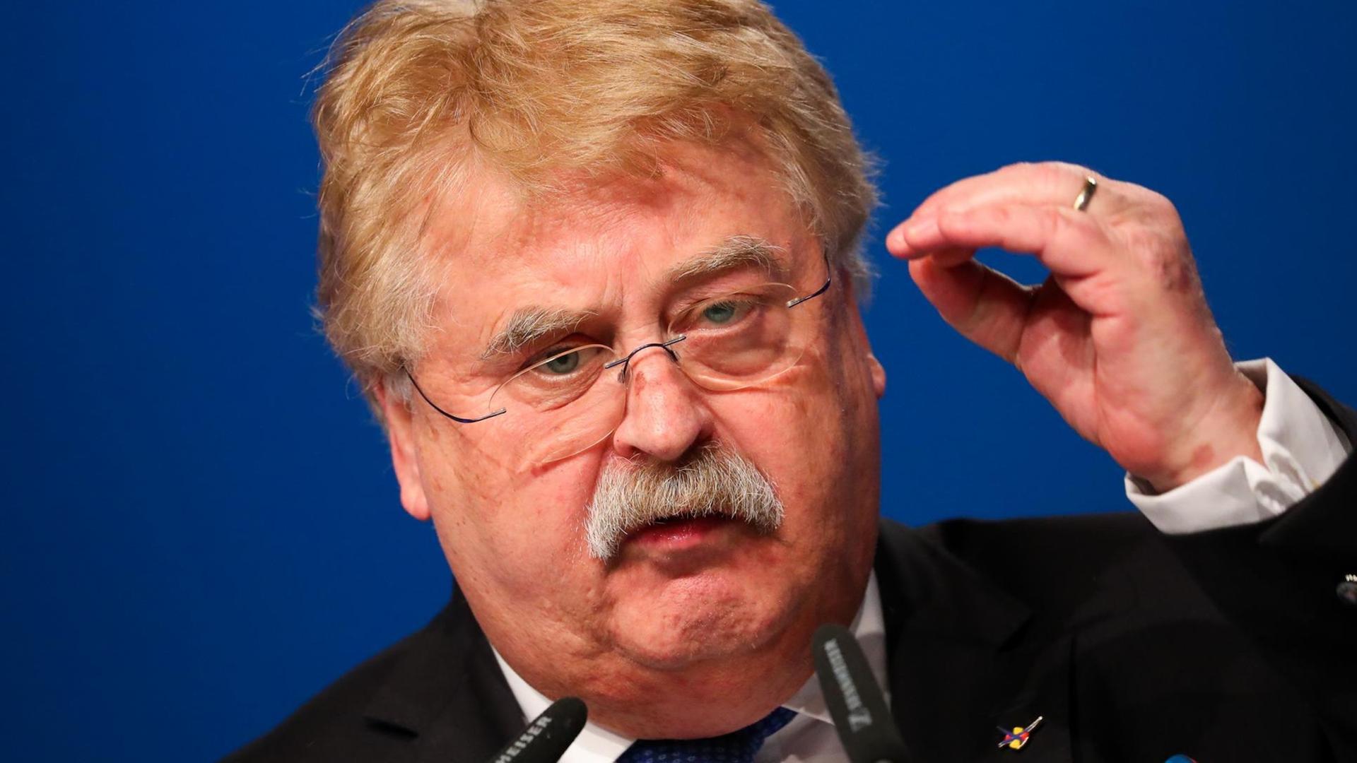 Elmar Brok (CDU), Mitglied der Europäischen Parlaments Elmar Brok (CDU), Mitglied der Europäischen Parlaments