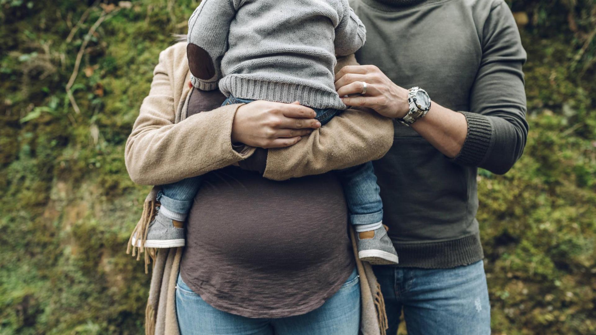 In Deutschland ist künstliche Befruchtung ein Tabuthema - die Gesetzeslage ist streng In Deutschland ist künstliche Befruchtung ein Tabuthema - die Gesetzeslage ist streng