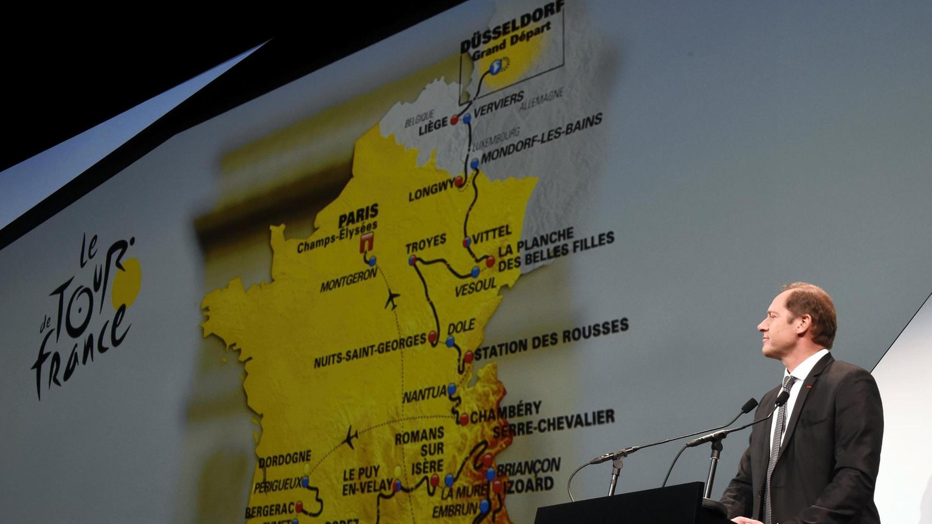 Christian Prudhomme präsentiert die Strecke der Tour de France 2017