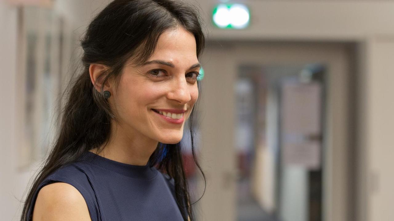 Die Sängerin Inbal Hever Die Sängerin Inbal Hever
