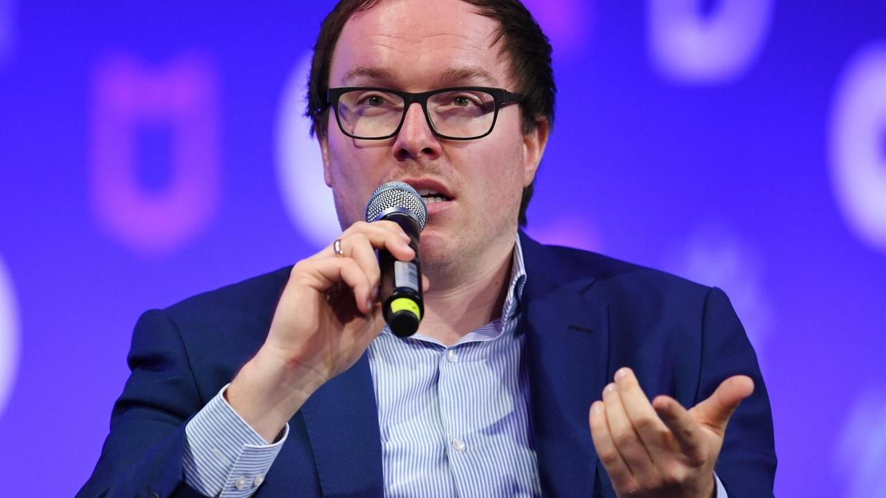 Der Chefredakteur von BuzzFeed Deutschland, Daniel Drepper, spricht am 24.10.2017 in München (Bayern) bei den Medientagen München 2017. Der Chefredakteur von BuzzFeed Deutschland, Daniel Drepper, spricht am 24.10.2017 in München (Bayern) bei den Medientagen München 2017.