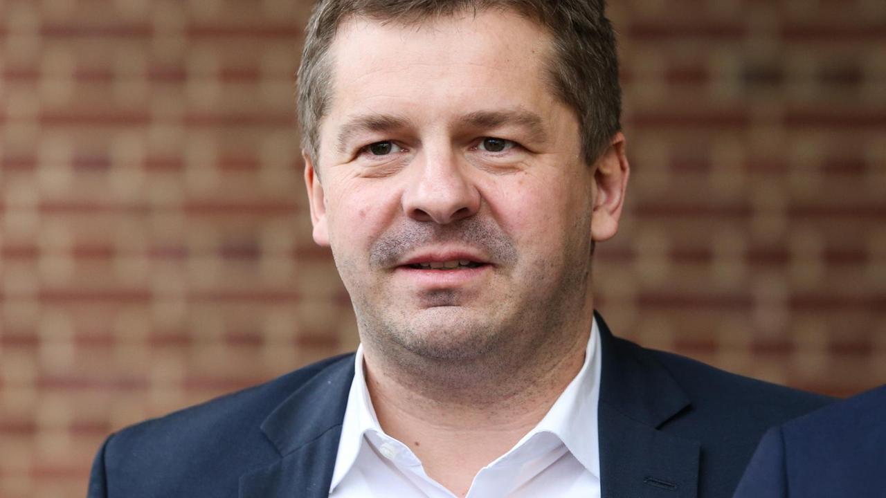 Porträt von Sven Schulze. Porträt von Sven Schulze.