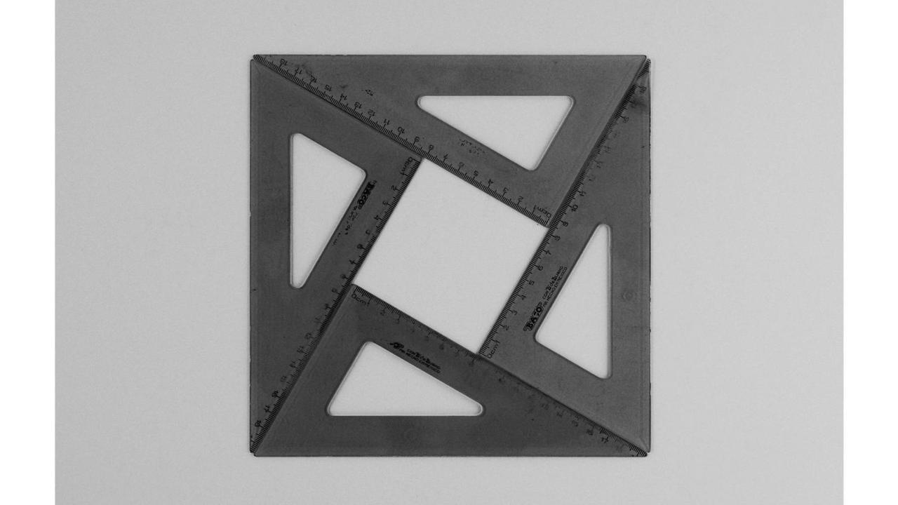 Ignacio Uriarte: Four Geometry Sets 14B, 2011 Ignacio Uriarte: Four Geometry Sets 14B, 2011