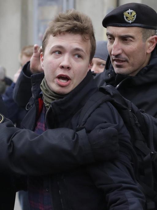 März 2017: Bereits damals wurde der Regimekritiker und Blogger Roman Protasewitsch bei Protesten in Minks verhaftet.