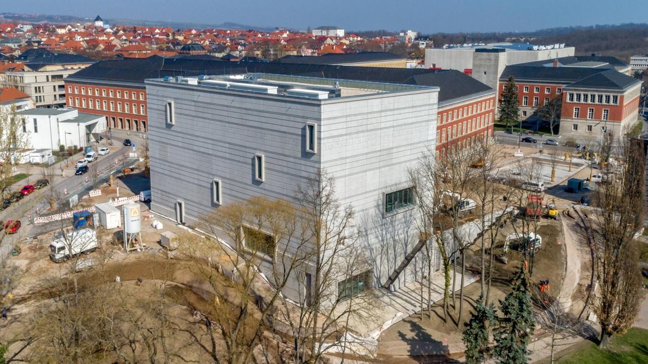 Der Neubau des Bauhaus-Museums in Weimar am 22.03.19 Der Neubau des Bauhaus-Museums in Weimar am 22.03.19