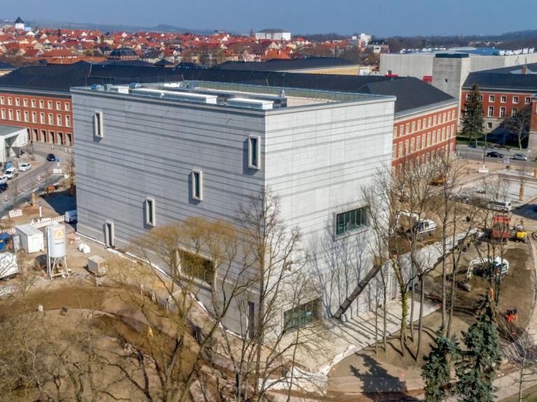 Der Neubau des Bauhaus-Museums in Weimar am 22.03.19