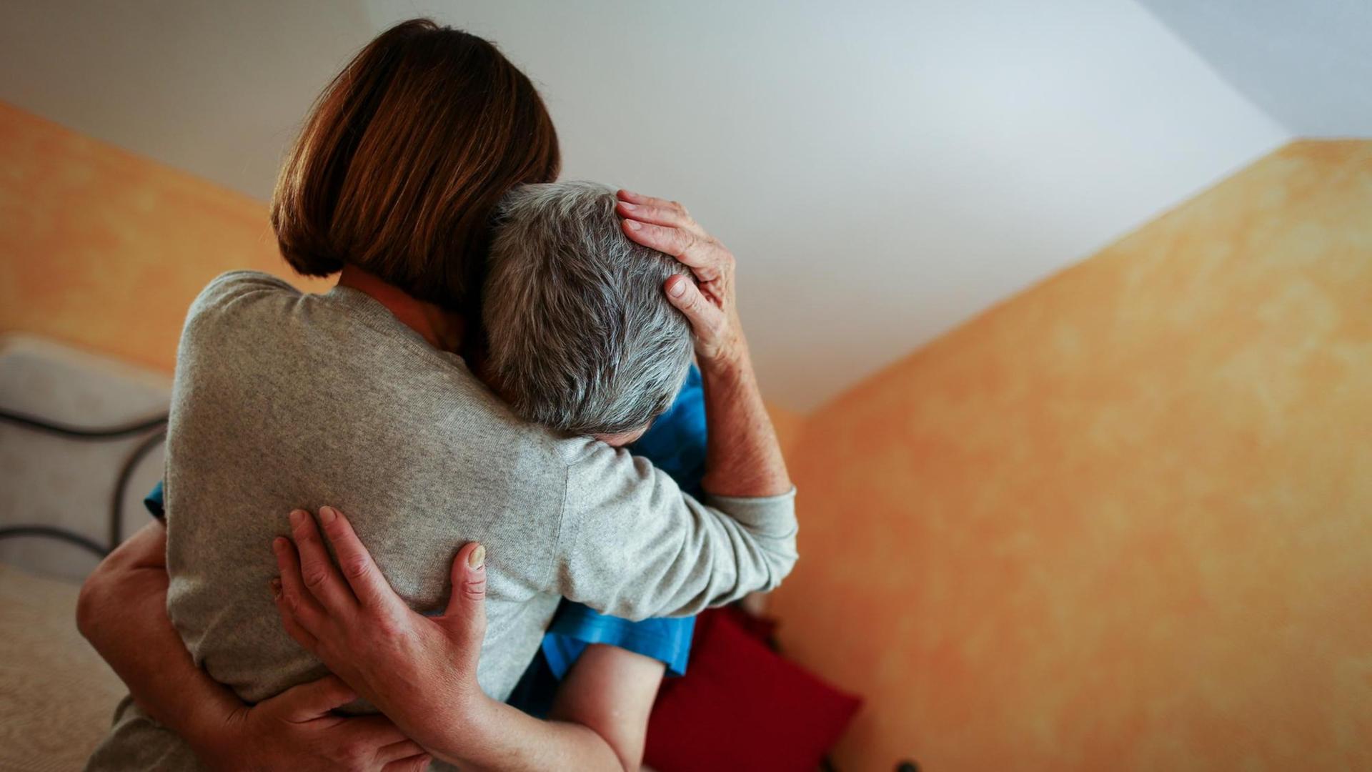 Sexualität und Begehren kennen kein Alter. Sexualität und Begehren kennen kein Alter.