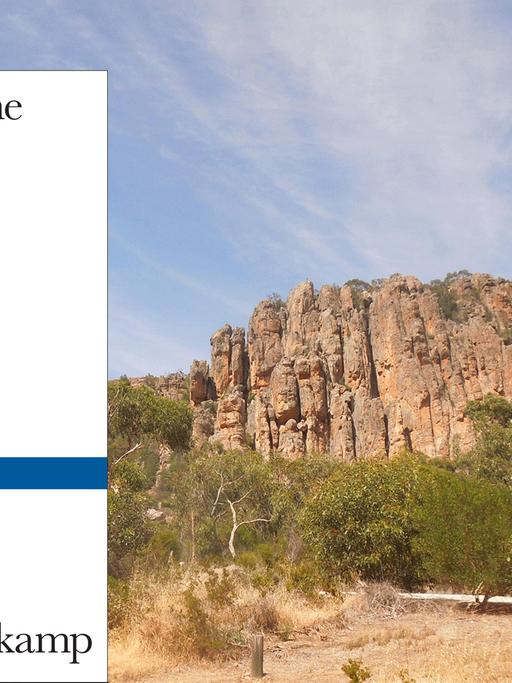 Das Cover des Buches "Grenzbezirke" vor einer australischen Felslandschaft