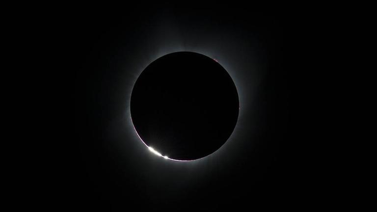 Bailys Perlen bei der totalen Sonnenfinsternis im August 2017 Bailys Perlen bei der totalen Sonnenfinsternis im August 2017