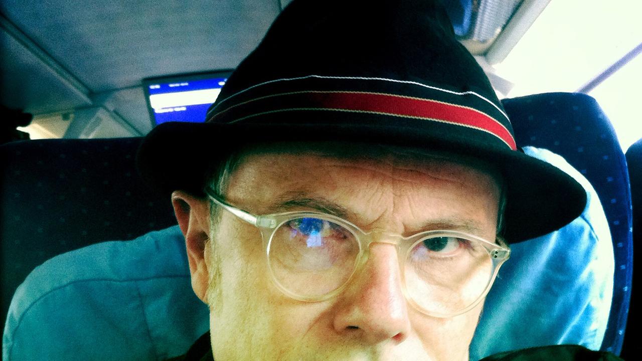 Thomas Pigor fährt Zug Thomas Pigor fährt Zug